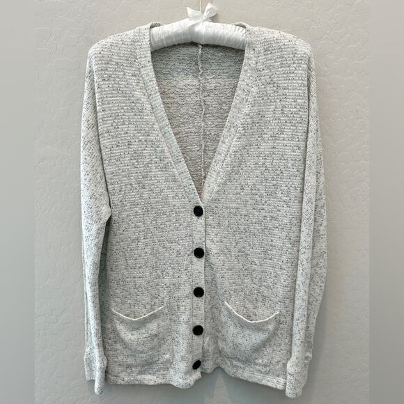AMERICAN EAGLE | Gray Button Front Cardigan Sweater Pockets Soft Knit | Small - Picture 1 of 7